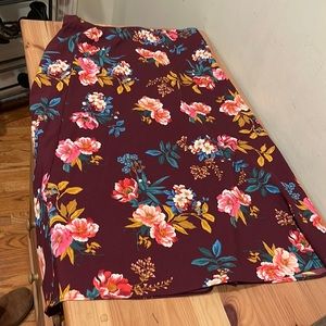 LOFT Floral MIDI Skirt - Burgundy and Pink